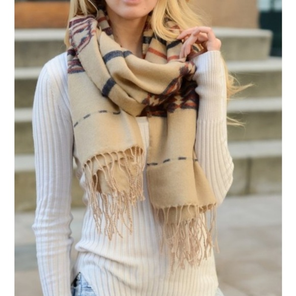 🆕🌿OVERSIZED TASSLE SCARF🌿 - Picture 4 of 4